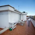 Gianicolo House