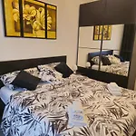 La Dolce Vita Apartment In Rome