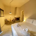 Tiziano\'S House San Pietro Station
