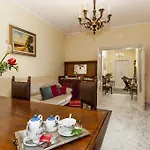 Please Rome - Guest House