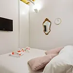 Hostme Piazza Navona Apartament