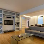 Attic With Terrace And Jacuzzi - Luxury Apartment