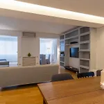 Attic With Terrace And Jacuzzi - Luxury Apartment
