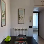 Pretty Little Apartment