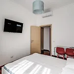 Re Di Roma Lovely Apartments