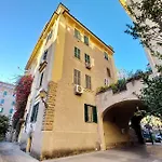Ych-Brand New Vatican Flat With Terrace