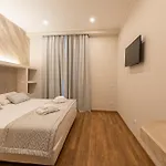 Top Floor Colosseo Guesthouse