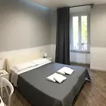 Rent Rooms Colosseum