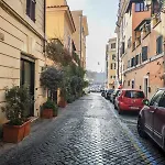 Flatinrome Trastevere Deluxe Rooms - Jacuzzi - Accetta Bonus Vacanze