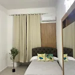 Robin Suites 2