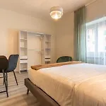 Cornelia Elegance House