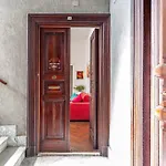 Apartment Vatican Walls