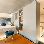 Penthouse In Exclusive Borgo Pio District