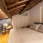 Art House Trastevere Luxury Apartment