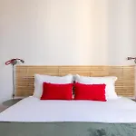 Elegant Apt With Two Bedrooms