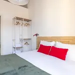 Elegant Apt With Two Bedrooms