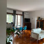 Dolcevita Apartment