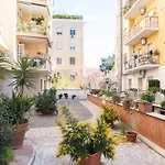 Apartment With Garden In Porta Latina