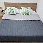 Robin Suites 2