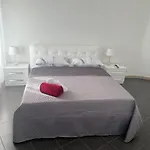 Nic Trastevere House