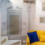 Iflat Glass And Stone Loft