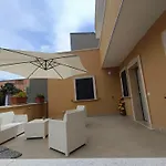 Garden House Roma