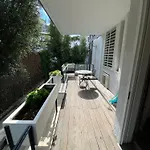 Apartment Villa Borghese With Terrace