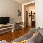 Chic Stay At Magnagrecia Rome Apartment