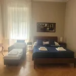 Aventino Flat