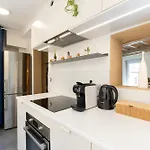 Cantoni 4A - Loft At Colosseum
