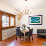Asconio Pediano Apartment