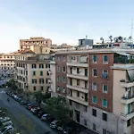 Re Di Roma Apartment