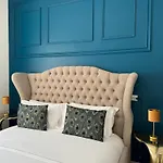 Alto Apartment