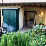 Pope\'S Friends Relais&Spa