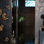 Divina Luxury Hotel