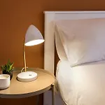 A Poche Fermate Dal Centro Di Roma