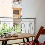 Perfetto Per Famiglie Appartamento Accogliente E Spazioso A 15 Min Dalla Metro