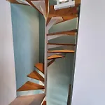 Brando Apartment II