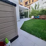 Brando Apartment II