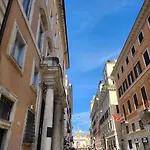 Rooms House Corso 22