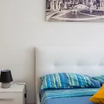 Popcornhousenomentana