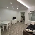 Sunny Deluxe House