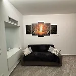 Sunny Deluxe House