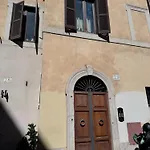 Colosseum Apartment - Your Cozy Roman Escape