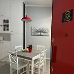 Giosephine House