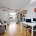 Silvia\'S Flat