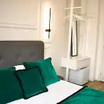Xcross Suites Basilica San Paolo