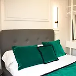 Xcross Suites Basilica San Paolo