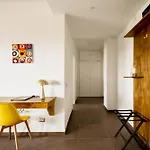 Stepahouse Roma Zona San Paolo Elegante Bilocale A 2 Minuti Dalla Metro B