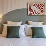 Dafne Rooms Un Soggiorno Energico E Pieno Di Vita